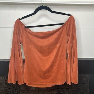 Bell sleeve blouse